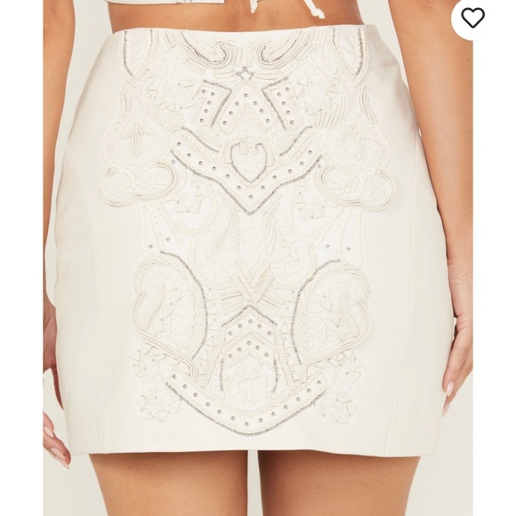 Wonderwest bridal collection off white leather mini skirt large Boot Barn - Picture 1 of 13